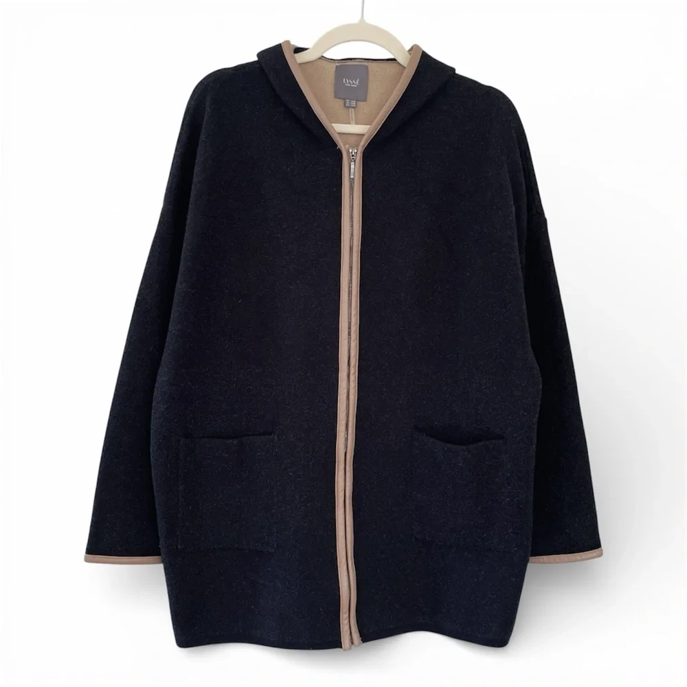 Lysse Thick Zip Up Jacket Knit Contrast Hooded Warm Modern Contemporary Winter M